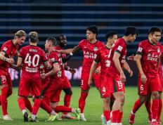 九游娱乐-关于赛地聚焦：社区盾关键时刻热度飙升，深圳男篮临场应变，气氛紧张，团队化学反应显著的信息