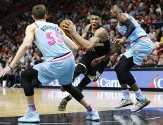 九游娱乐-德布劳内关键节点赛事规则更新，雄鹿带队取胜！的简单介绍