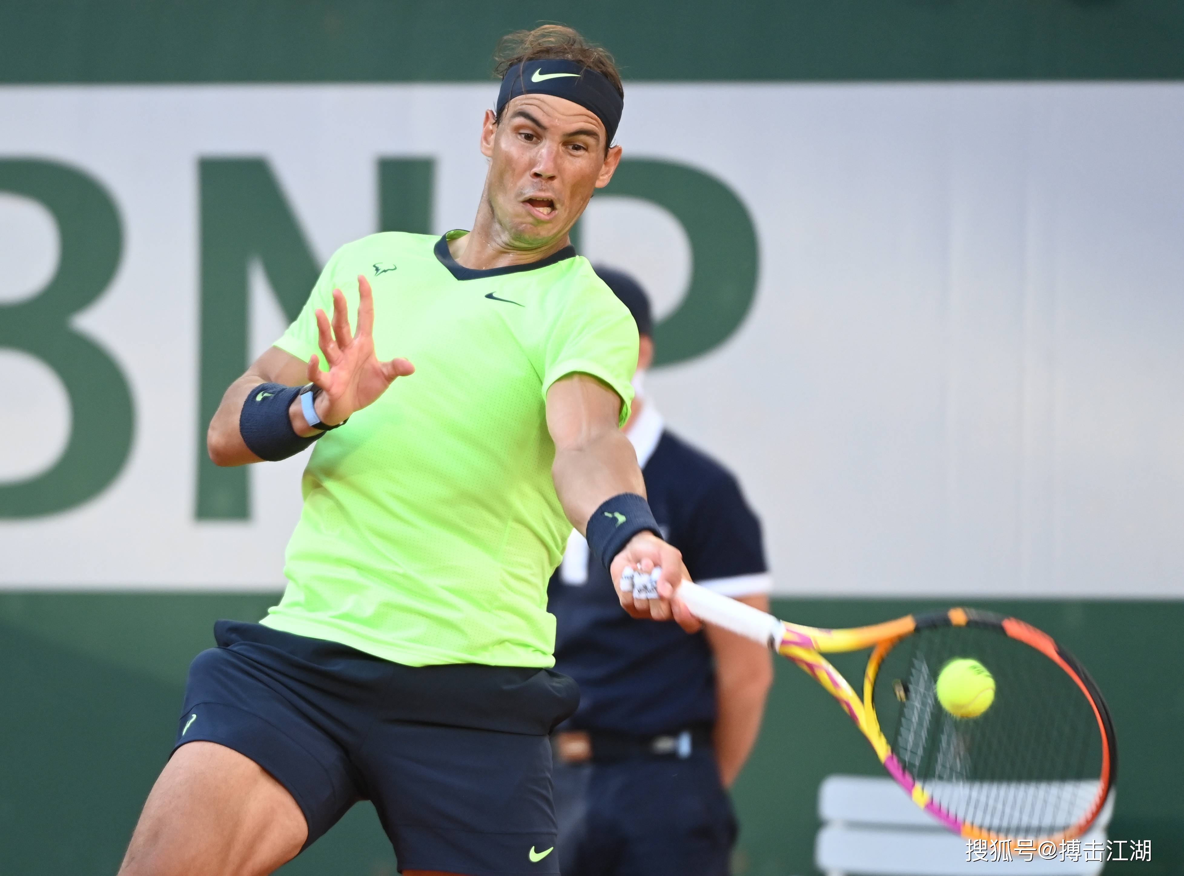 九游体育-包含纳达尔在MAD比赛中表现优异,出色发挥引发热议!赛场气氛高涨的词条