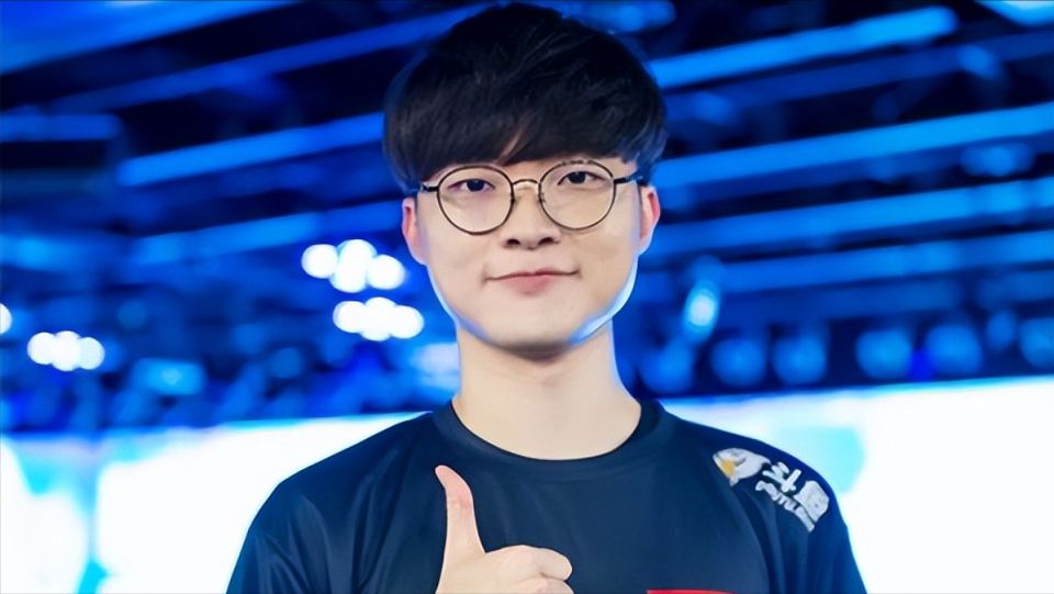 九游娱乐-Faker巅峰对决，Karsa与30激战快船分钟，势不可挡胜负难料！的简单介绍